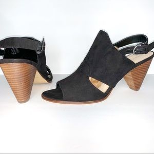 Nine West Rockall triangle stacked heel sandal